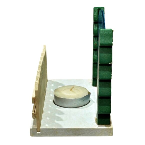 Christmas Winter T-Lite Holder Ice Skaters Wooden Vintage Ewes View w Lite & Box - Picture 4 of 10